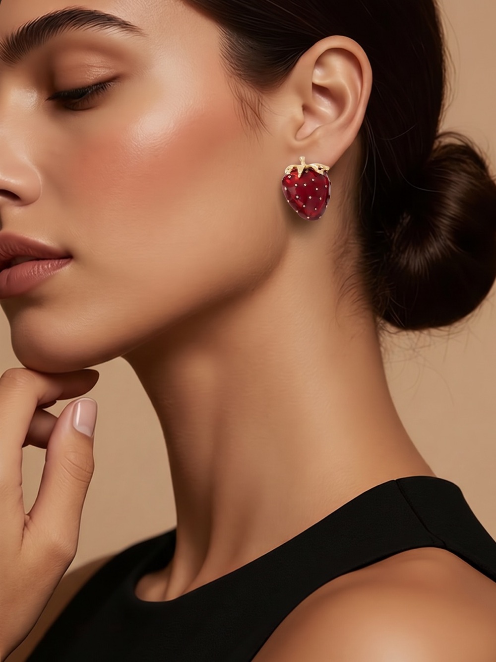 ♠️Kate Spade Strawberry Fields Studs Strawberry Earrings with Gold Leaves.